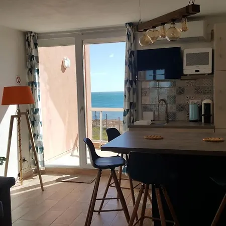 Studio 4 Personnes Front De Mer Et Piscine Appartamento