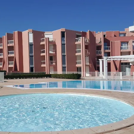 Studio 4 Personnes Front De Mer Et Piscine Sète